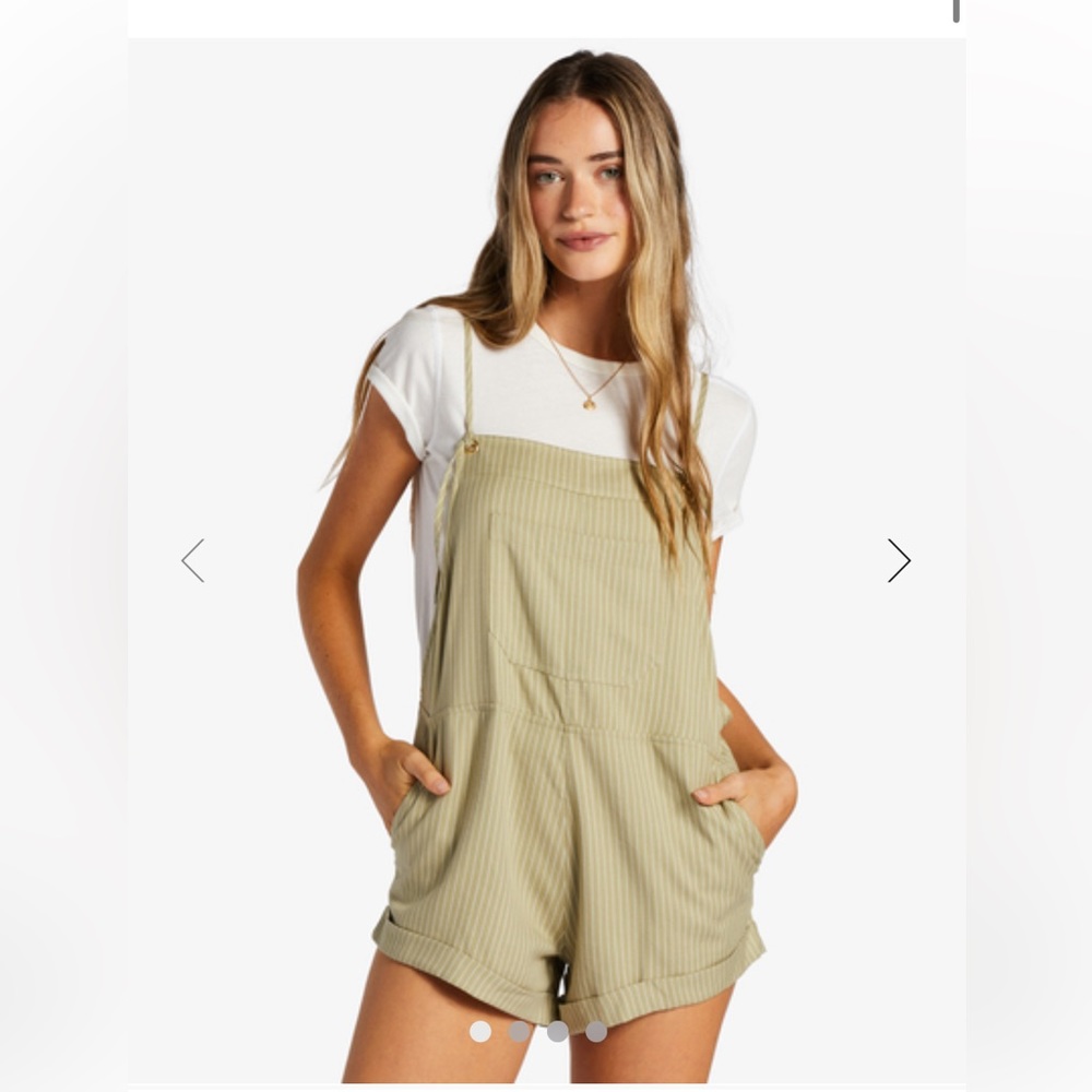 ❌SOLD❌ Billabong Overalls